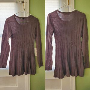 Daisy Fuentes LS Tunic
